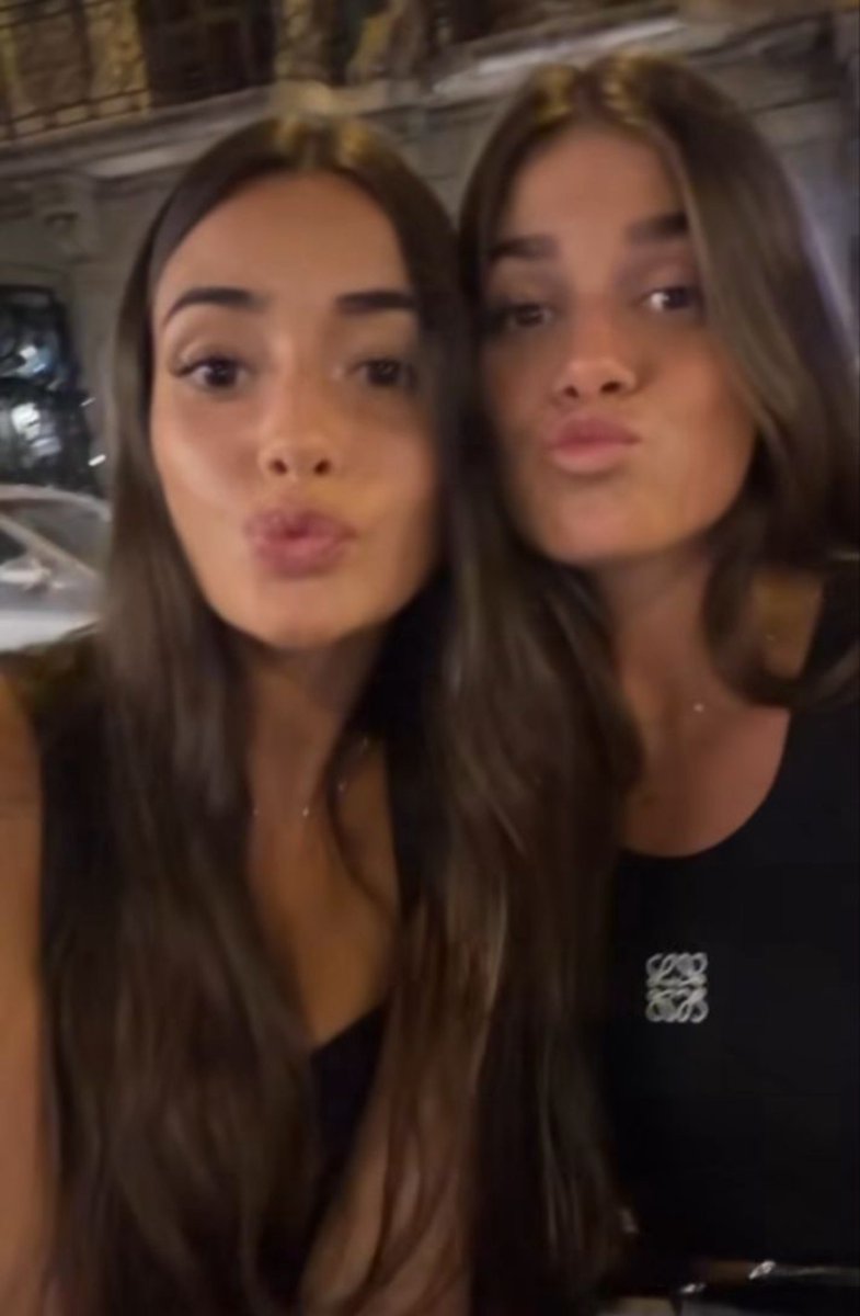 EvaPelayozz's tweet photo. Muitos parabéns, minha emminha! Que este dia seja o recomeço de um ciclo incrível, cheio de saúde, amor e novas conquistas. Obrigada por seres essa pessoa maravilhosa na minha vida. Celebra muito! E conta comigo sempre fofinha, adoro-te 💕 https://t.co/qsDJ8U0jqG