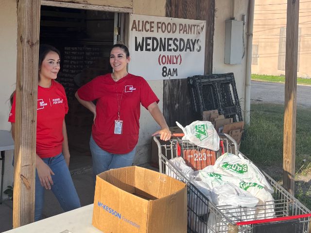AEPTexas's tweet photo. Employees in Alice hosted a food drive at the service center and delivered the collection to the Food Bank to support families in Jim Wells County. Full story: https://t.co/exPx3BCVdN
#WeAreAEPTexas #WeekofService2026 #Alice https://t.co/ZZTZpwspfG