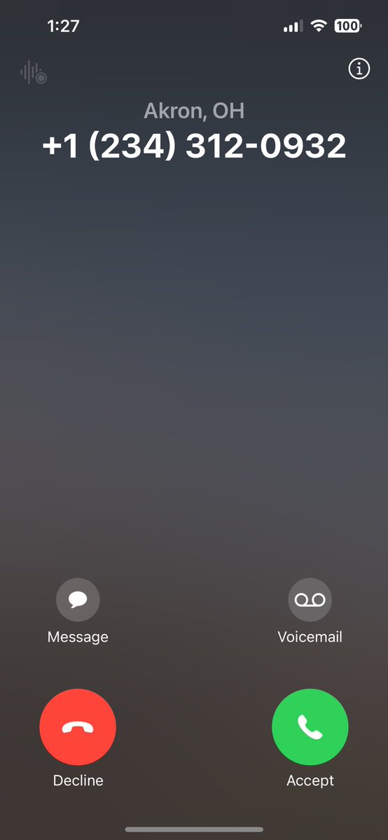 DrRiskyBusiness's tweet photo. Lebron, stop calling im at work. https://t.co/5I6tTCaWSy