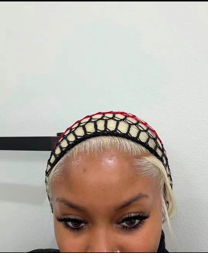 Ifanyima's tweet photo. a game changer for them wigs ☺️🥰 https://t.co/FVnb8ehqI1