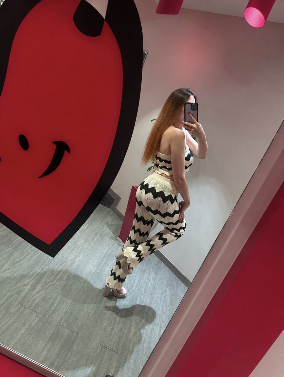 CamiAltamoreX's tweet photo. 🧨🔥¡Lista para brillar como siempre!💋🫶🏼 https://t.co/nI4drEOGrn