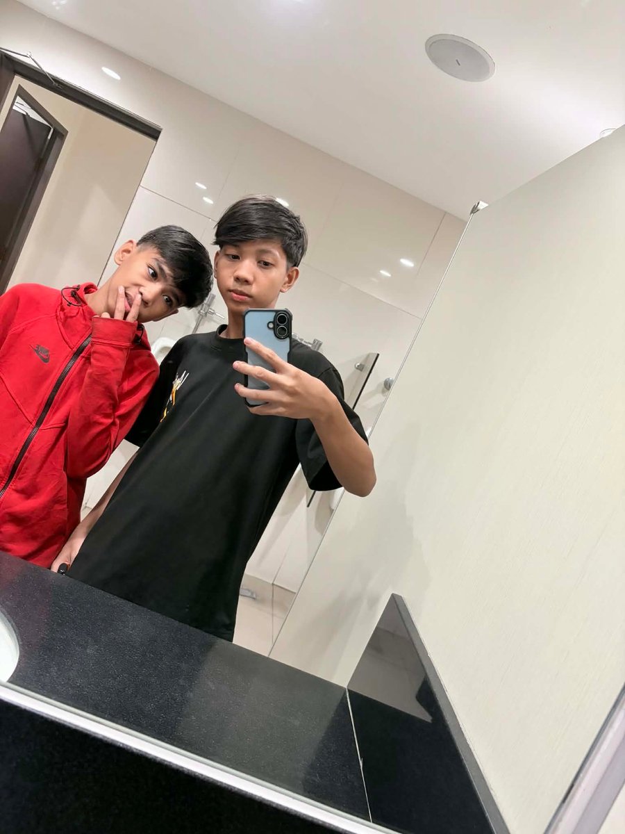 lupukkaba2's tweet photo. Dm us on my tg📩🤤 
click here: https://t.co/HK6O0hTWNk https://t.co/FeAr4KLD9Y