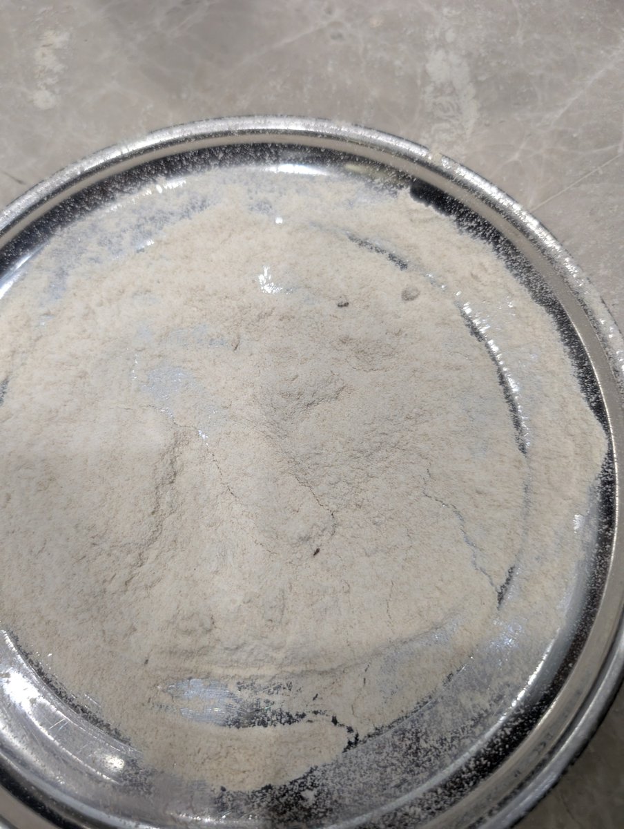 RachitSphere's tweet photo. @swiggy  @fssaiindia @Tukaram_IndIAS This is a serious food-safety concern, not just a routine delivery complaint.

I bought 5 kg Amul Organic Atta. While straining just ~2 kg, I found 5 LIVE insects. The remaining ~3 kg is still unstrained.

Order ID- 246185866178344 https://t.co/369CPWp1e2
