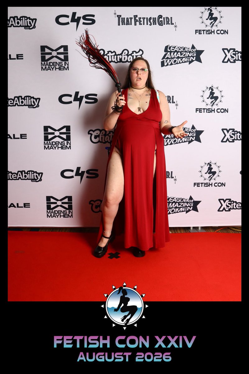 YourxHighness's tweet photo. I want to make your ass as red as this carpet and My flogger 😇😈 https://t.co/TOiKqsAr1t