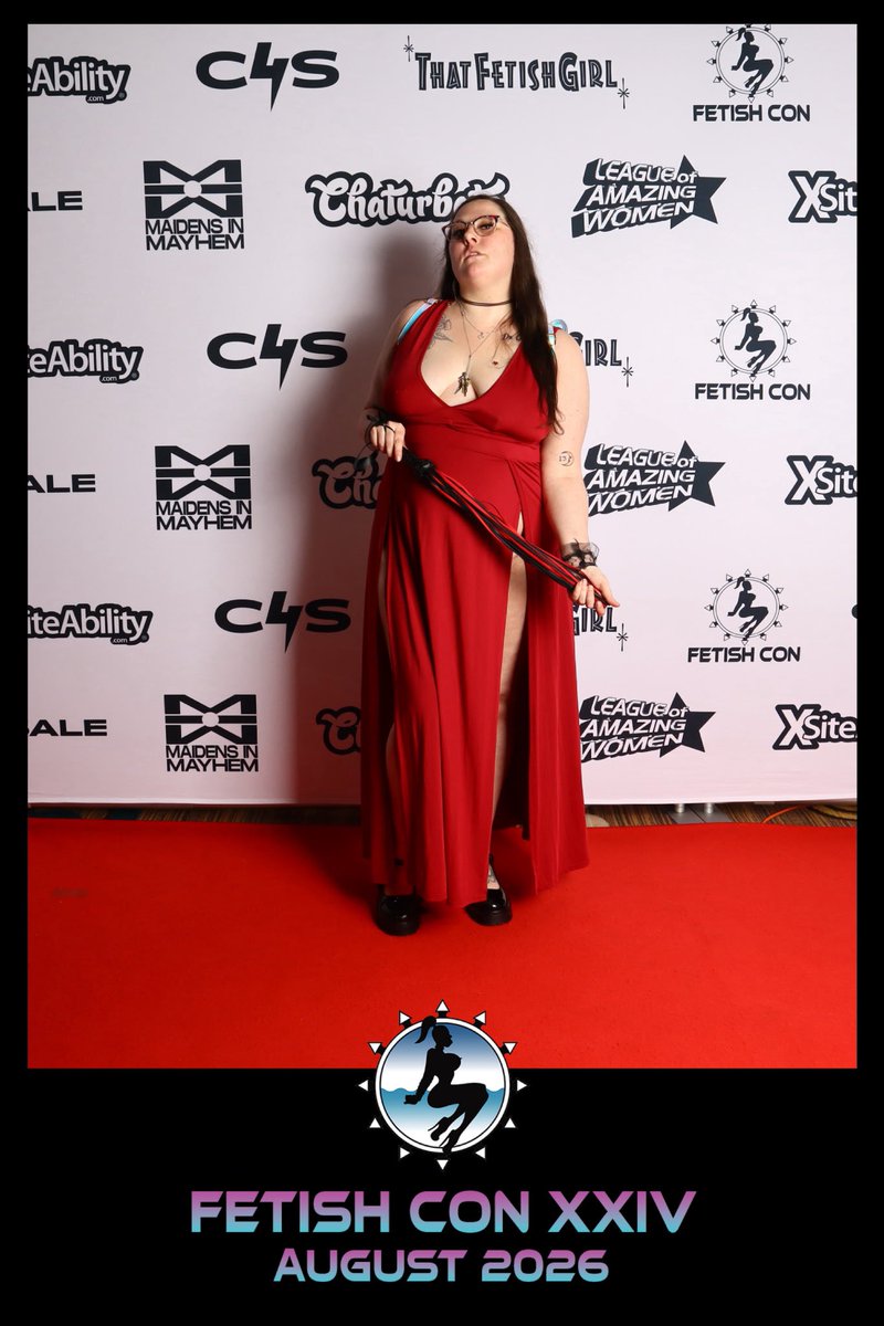 YourxHighness's tweet photo. I want to make your ass as red as this carpet and My flogger 😇😈 https://t.co/TOiKqsAr1t