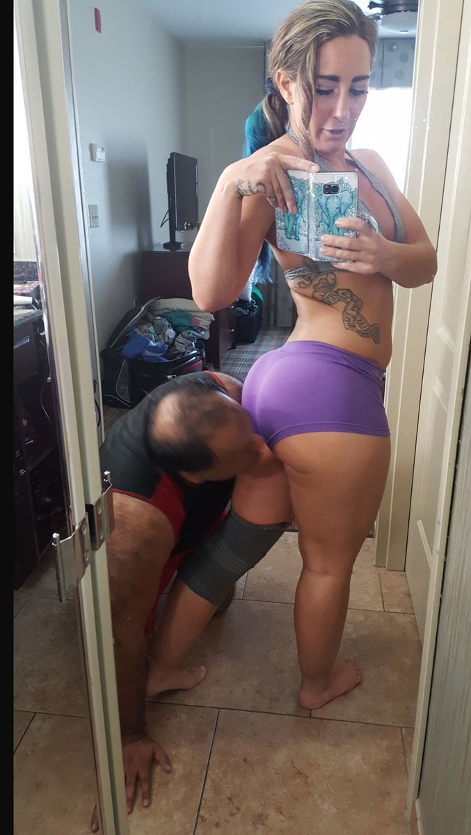 ItsSavannahfox's tweet photo. This could be you 😉

Last chance to book for 
#Nashville 
August 22-25th
Email phatbootyproductions@gmail.com for booking details ✨️ https://t.co/LuWAnHznPr