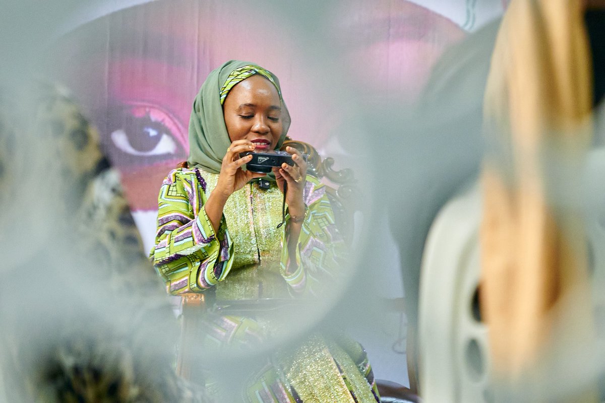Hajarahhh's tweet photo. 7 days ago, I faced my fears, came out of my comfort zone and hosted my very first photography workshop, FrameHer. Alhamdulillah. 🥹🤍

Behind the smiles were tears, doubts and so many moments where I questioned myself… but I still did it.
#FrameHer2026 https://t.co/eO86AqhYnj