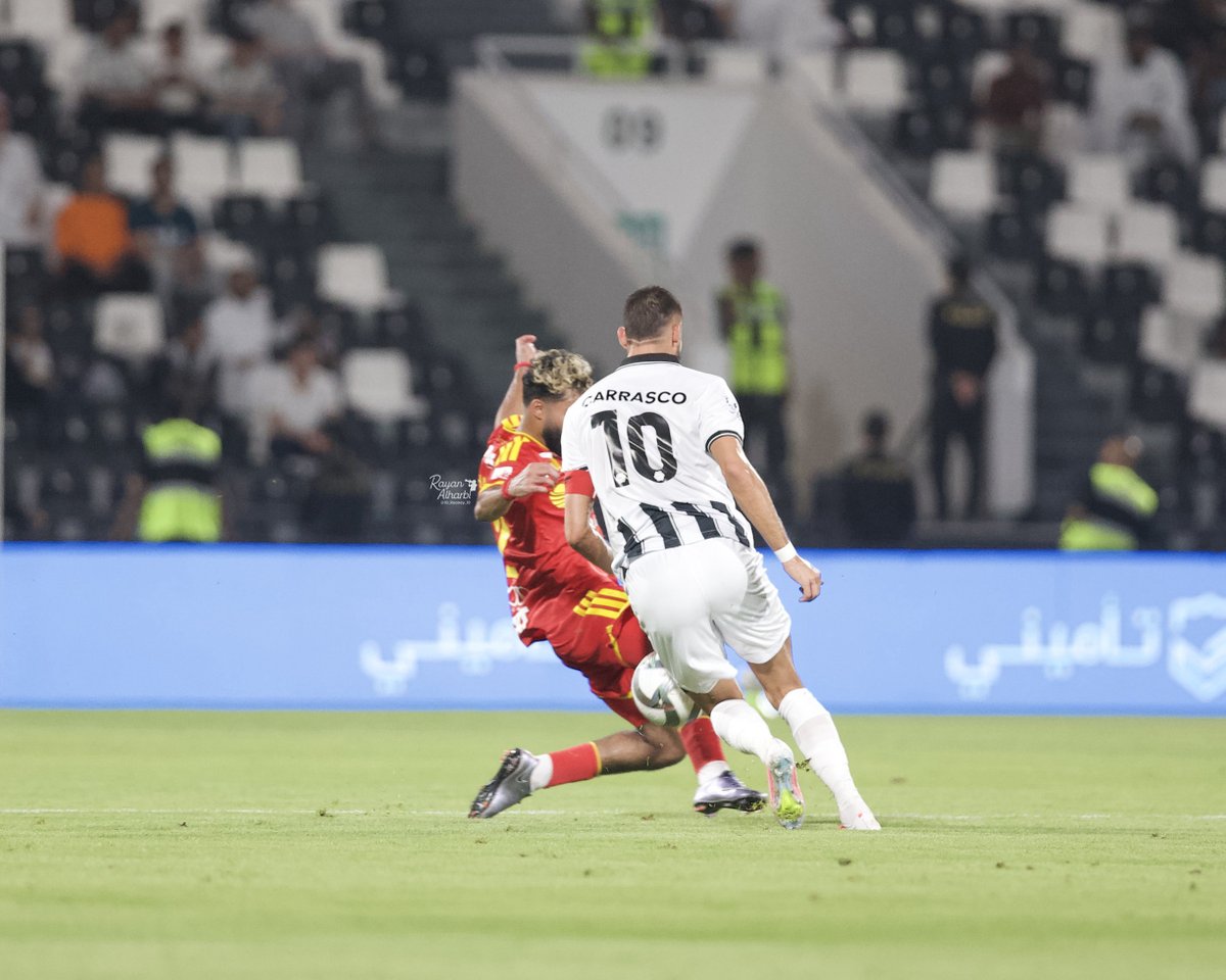 10_Rooney_10's tweet photo. 😅🤦🏻‍♂️

#تصويري
#تصوير_روني https://t.co/bPKvi3CsL6