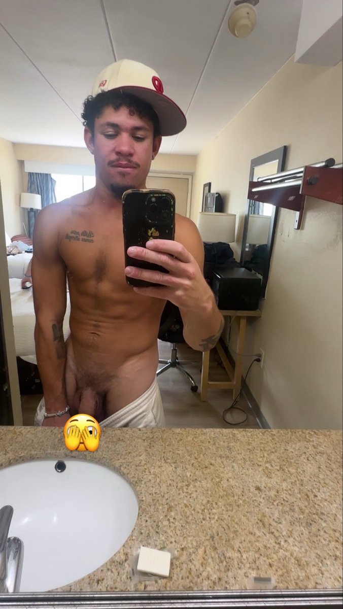 Itsaxelhouston's tweet photo. Just giving you something to think about while I’m getting ready 👀

🔗 in bio

#gay #gaytwitter #mlm #fyp https://t.co/cb6dKXw9tP