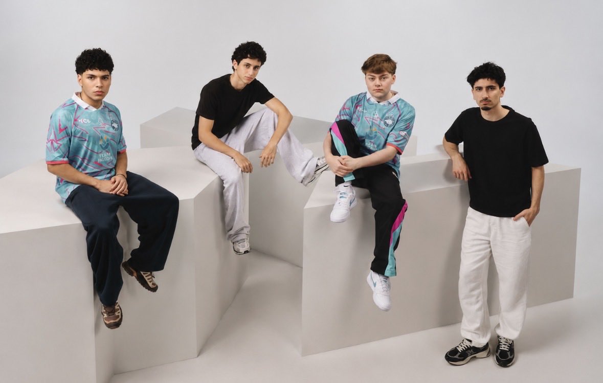 userisstack's tweet photo. 🚨| 7 DUOS HAVE BEEN QUALIFIED FROM GROUP B TO EWC FINALS ON SATURDAY.

- Cold &amp; Rapid
- Acorn &amp; Boltz
- Momsy &amp; Skyjump
- Swizzy &amp; Pixie
- Minipiyo &amp; Fuukun
- Khanada &amp; Victerv
- Eomzo &amp; Joshreyli https://t.co/h8p0S61MAU