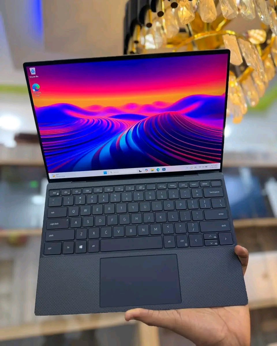 prismcompskenya's tweet photo. Dell Xps 9310 13 
-Intel core i7-11th Generation 
-16GB RAM 512GB SSD 
-TOUCH 4K DISPLAY 
-INTEL IRIS XE GRAPHICS 
-WIN 11PRO + MS OFFICE

💰Ksh.80,000
📞+254714642873
👉Free Bag
https://t.co/OAlWBYMsG8 https://t.co/RCoKanKYL0