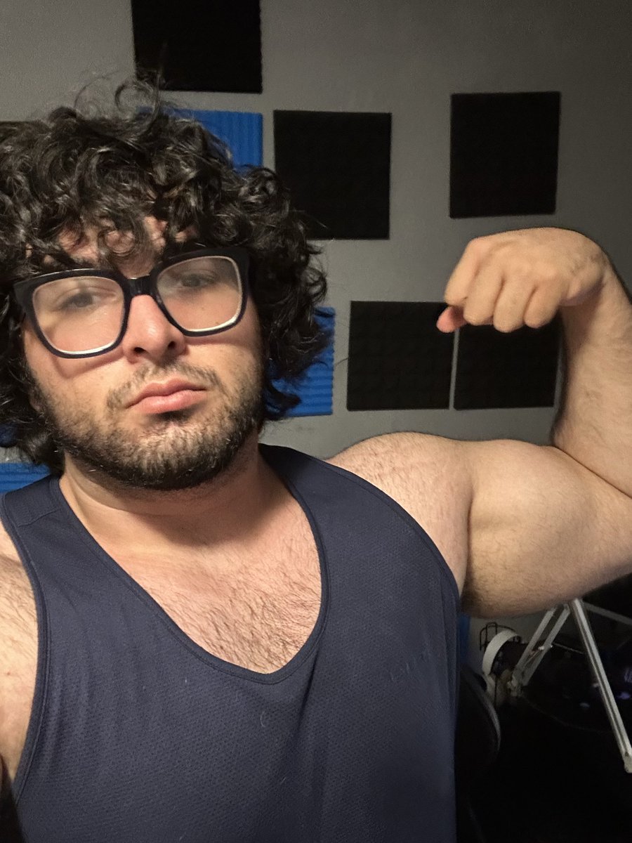 Cyb3r8Man's tweet photo. My community keeps telling me to post pole idk why but here… https://t.co/869BHiAeRM