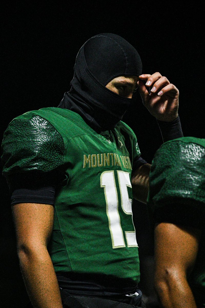MarquiseReeseQB's tweet photo. Week 0 game tonight vs Seminole HS (FL) excited for my senior season! 
Tune in https://t.co/kbyCKJmrne
@VistaGridiron @TeamFullGorilla @Ethos_SG @ConnorMadden24 https://t.co/WPFIk4un0W