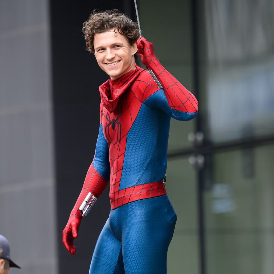 MabiniHasWifi's tweet photo. Tom Holland to Make Over $100 Million for ‘Brand New Day’, according to The Wrap. https://t.co/rWayf67WKq