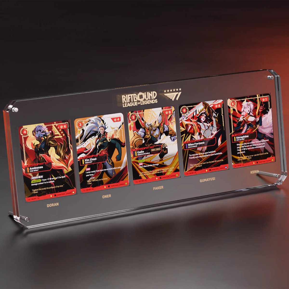 Riftboundnews_'s tweet photo. The new Riftbound x T1 2025 Worlds Champion Signature Edition Set raffle happened today. What do you think about the bundle, and what’s your take on those crazy high resale prices? 👀 https://t.co/o810EZSZMN