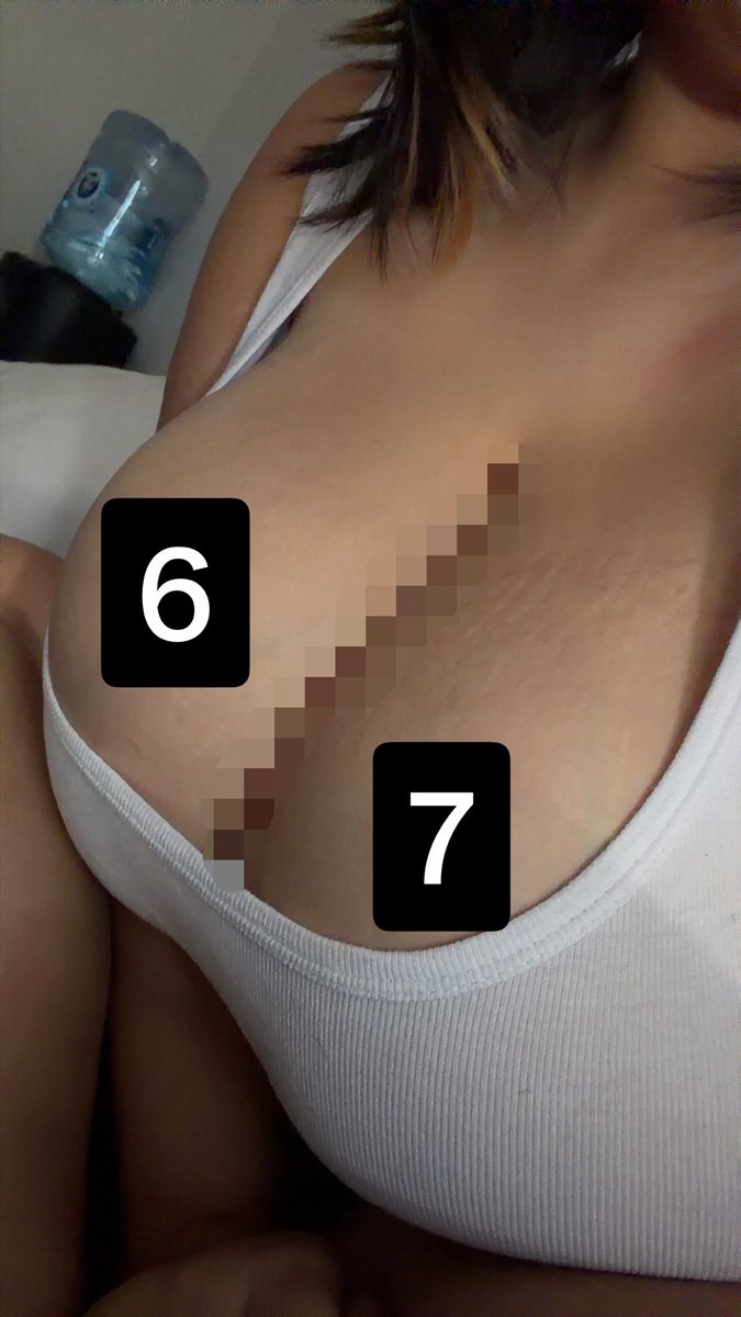 LovelyLadyAli's tweet photo. Who’s 67-ing my titties tonight 🤪🤪 https://t.co/fnurxVfeb1