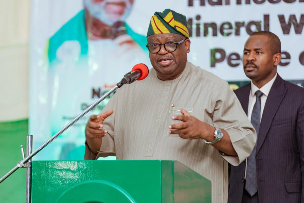 DOPA_PLSG's tweet photo. GOVERNOR MUTFWANG URGES STAKEHOLDERS TO CHART STRATEGIC PATH FOR UNITY, PEACE AND SUSTAINABLE DEVELOPMENT IN PLATEAU

...Expresses commitment to protecting lives and property of citizens

Stakeholders across ethnic, religious, political and professional divides in Plateau State have been implored to renew their commitment to unity, peace and inclusive development, with a call for stronger collaboration among citizens, government, traditional institutions, civil society and development partners to secure the future of the State.

Plateau State Governor, His Excellency, Barr. Caleb Manasseh Mutfwang made the call during a leadership retreat organised by the Plateau Initiative for Development and Advancement (PIDAN), which brought together the Governor of Plateau State, His Excellency Barr. Caleb Manasseh Mutfwang, the Senior Special Assistant to the President on Community Engagement for the North Central Region, traditional and religious leaders, political actors, civil society representatives and other stakeholders.

Addressing Stakeholders, Governor Mutfwang linked peace and development to stronger connectivity, rural infrastructure, communication and economic opportunities. He said his administration would continue to expand road infrastructure and rural connectivity, arguing that improved access would strengthen economic activity while making vulnerable communities less isolated.

Addressing the recent security challenges in parts of Plateau, Governor Mutfwang said the State would intensify efforts to facilitate the safe return of internally displaced persons to their ancestral communities when security conditions permit. He also emphasised the importance of intelligence, communication and community participation in preventing attacks.

Beyond security, the Governor identified Plateau's mineral resources and livestock sector as major economic opportunities that must be managed responsibly for the benefit of the people. He called for organised artisanal mining, stronger regulation, environmental responsibility and greater value for host communities.

He also advocated a new approach to livestock development, urging citizens to look beyond the fears surrounding ranching and focus on the economic opportunities across the livestock value chain.

According to him, Plateau must be positioned to benefit from the enormous market for milk and other livestock products while ensuring that any policy is implemented in the interest of the people and noted that there will be no forceful acquisition of land.

Governor Mutfwang further urged Plateau people to rise above political, ethnic and religious differences, particularly on social media, warning against the use of differences to create unnecessary divisions among leaders and citizens.

“Our differences can become a source of assets that we can leverage upon to advance our people,” he said, calling for a culture of collaboration in which leaders and citizens place the collective interest of Plateau above partisan considerations. While commending PIDAN for creating a platform for dialogue, Governor Mutfwang stressed that unity was indispensable to the State's progress, particularly at a time when Plateau is confronting security challenges and seeking to unlock its economic potential.

“If there was a time that PIDAN was needed, I want to say the time is now, PIDAN has come to stay,” and government will partner with relevant stakeholders to strengthen strategic partner in community engagement, peacebuilding and the long-term development of Plateau State.” 

In his speech, the PIDAN President Amb. Nanpon Danjuma Sheni said the organisation had built its reputation on dialogue, advocacy, research and constructive engagement, stressing that its responsibility was not only to preserve the legacy of its founding leaders but also to strengthen the institution for future generations.