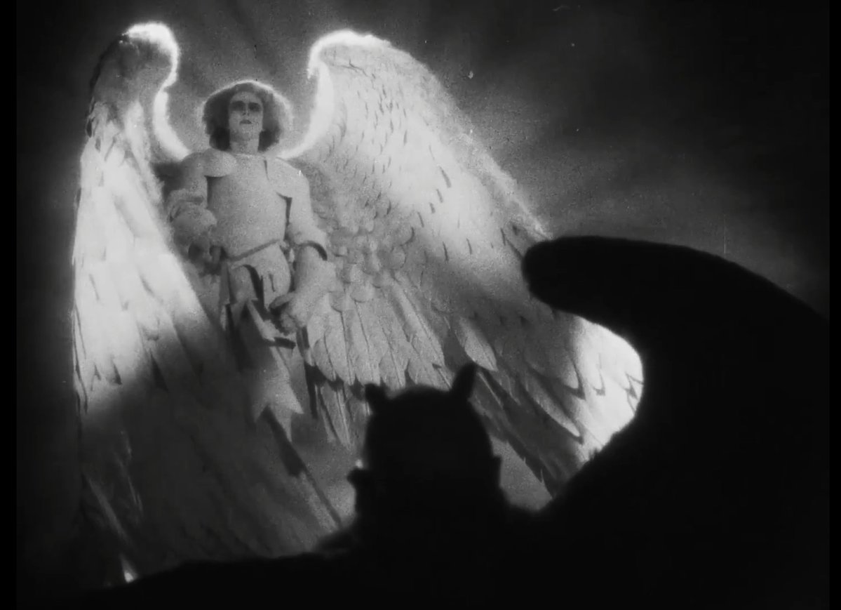 SoulMonkeyOne's tweet photo. Es que... tiene unas imágenes preciosas. #Faust https://t.co/IUdZpE8too