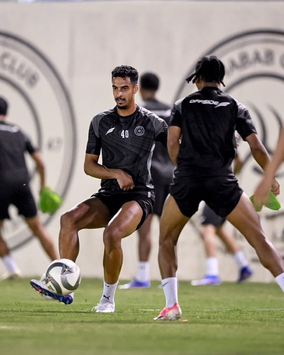 AlShababSaudiFC's tweet photo. 🔛 التمرين الرئيسي لمواجهة "الخليج" 👏🏻 https://t.co/BKrcn6Kcsa