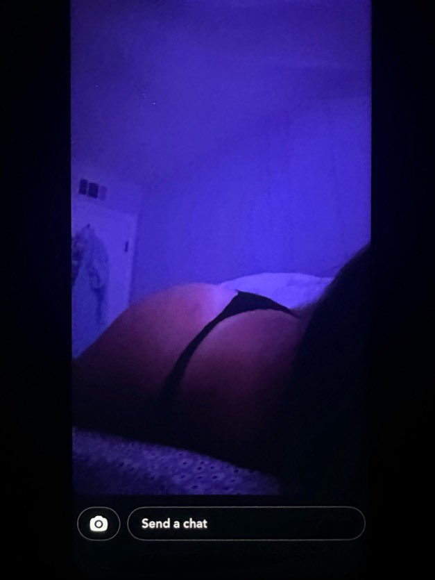 bwcbulll22's tweet photo. Just some of the snaps after this cuck wanted me testing his gf with bwc. Had her showing off ass, bouncing tits and begging for big white dick before she went over to see him😂

Dm to submit your irls and cucked
#bwc #irl #exposed #bull #wmaf #bleached #sexy #slut #cuck #asian https://t.co/qLC1WuvBDq