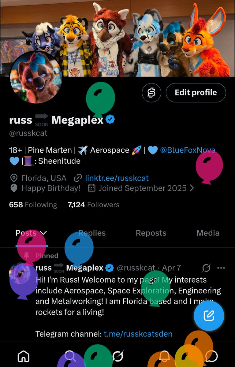 russkcat's tweet photo. It's my bday https://t.co/DwtLbYfpUJ