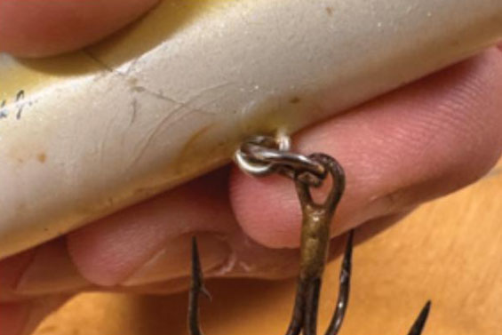 FishTalkMag's tweet photo. If you’ve delayed swapping out those trebles for single hooks, we don’t blame you. It’s a hassle but we’re going to try to help make it as painless as possible. https://t.co/iJHADUokLq https://t.co/WLhEccgL5u