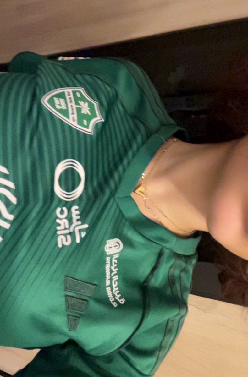 vicasver's tweet photo. مساء الفل 👀👌good morning baby 💞
اجواء البررر ملخص مباراة الارجنتين الفوز 🔥🔥♥️
وش توقعاتكم لحالة الطقس ؟! في تبوك برد good day ✨  
الشتاء الماطر الطائف 🌨️ الخرج سهره أبها موسم الرياض سالب  مكه المدينة مساج الطائف موجب الدوادمي ���️‍🩹 الهلال والنصر جدة بريدة عنيزة 💟💜
#جاده https://t.co/YmFfZlGLKp