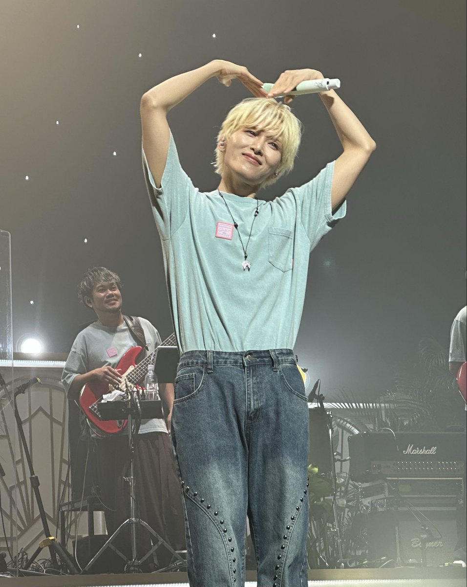MinWookSJ's tweet photo. リョウクさん！感度と癒しを有難う！
撮影タイムも嬉し過ぎた！

#슈퍼주니어 #SUPERJUNIOR
#려욱 #RYEOWOOK 
#紺碧 https://t.co/Km7MjFQn2w