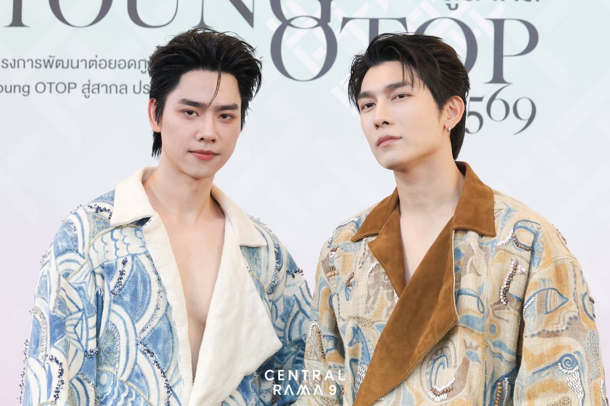 CentralRama9's tweet photo. 🩵🤎

MEW SUNNY AT YOUNG OTOP

#YoungOTOPxMewSunny
#MewSuppasit #มิวศุภศิษฏ์ #sunnywnrt #YoungOTOP #CentralRama9 https://t.co/UuW3g5Um9u