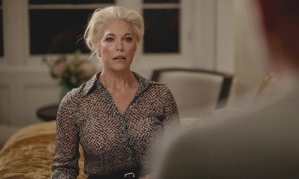 rebeccacaps's tweet photo. rebecca caps, season four; 157 https://t.co/B6HHp7ijAX