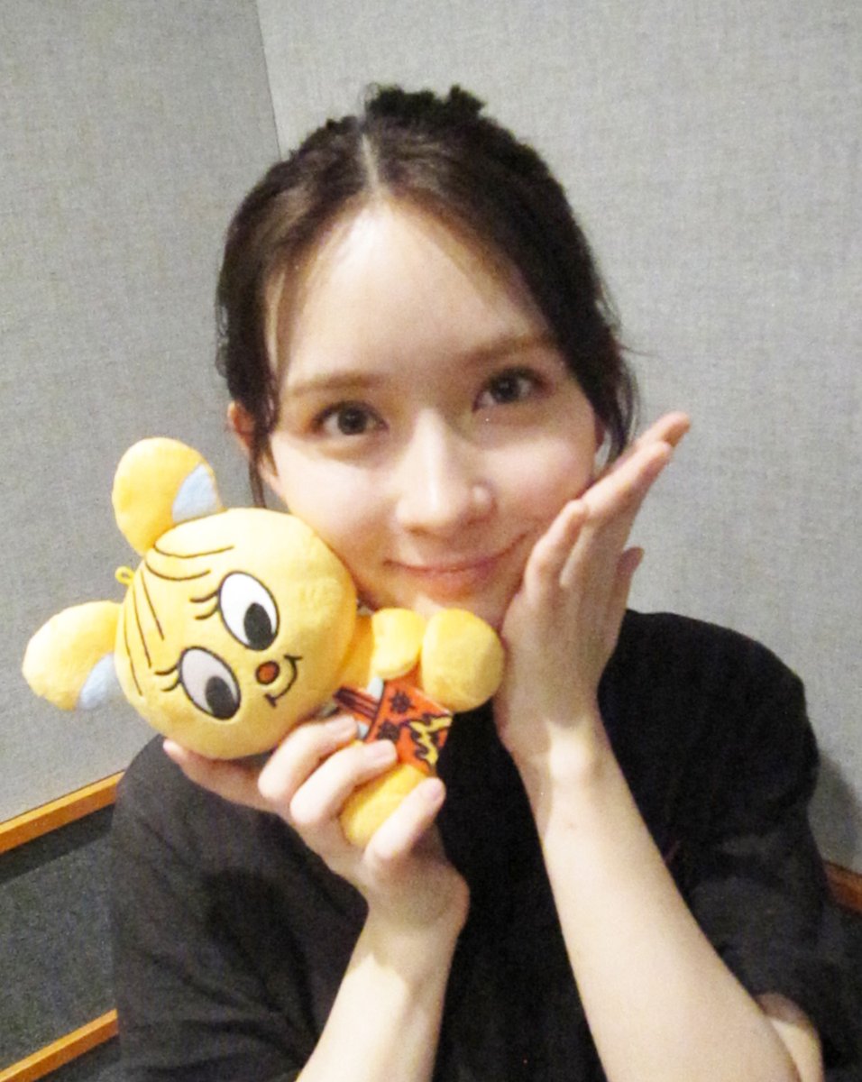 hatasaito_voice's tweet photo. #畑芽育 とメイプル①🐿️
カメラマンは #齊藤なぎさ です🐇

お互いに自己肯定感を上げ合いながら
相手の表情を引き出しています📸

写真や最新話の感想も
#めいなぎラジオ でお待ちしています❣️ https://t.co/qpJOP87F3R