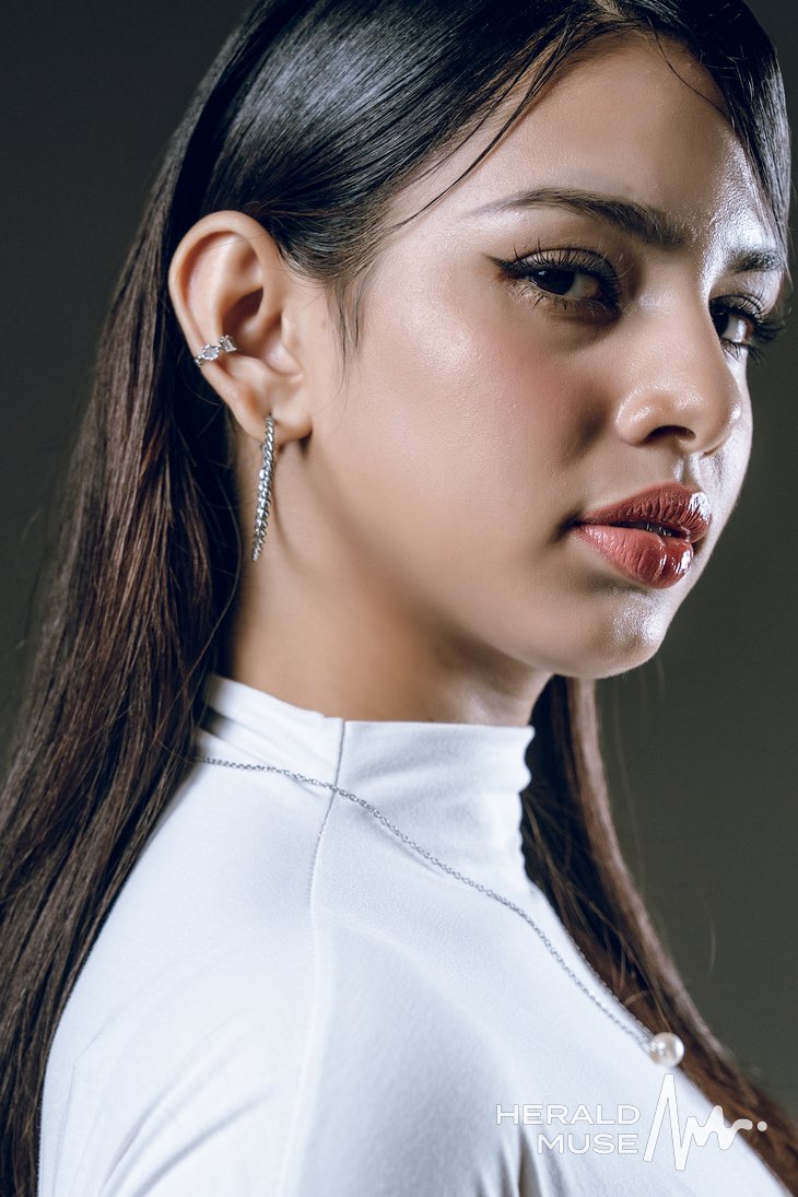 1LUVWATTPAD's tweet photo. Sriya Lenka for Herald Muse https://t.co/4fG1DLWlfY