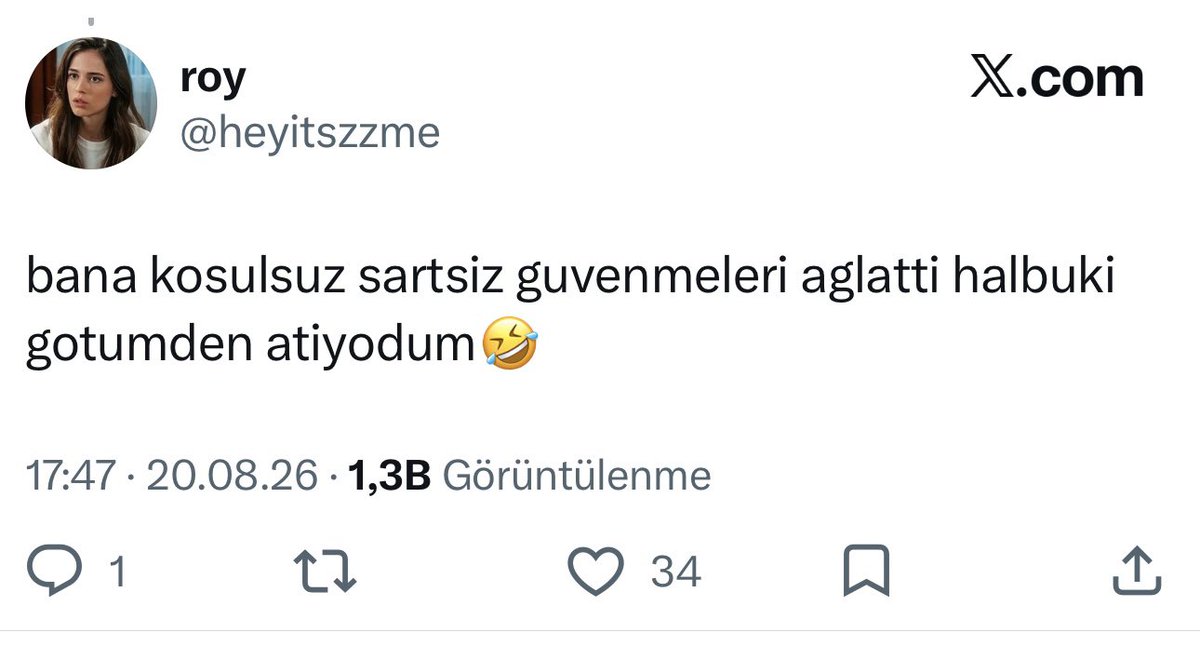 Liliavta's tweet photo. Götünden senaryo uydurup milleti gaza getiriyo ona inanan köpek sürüsüne başrolü linçletiyo tckda 3 aydan 2 yıla kadar hapis cezası olan bi şeyi yapıp, kendi emeğiyle buralara gelen bi oyuncuyu karalarken tam olarak bu tavrı takınıyo. Valla bi gün patlayacak da ne zaman acaba https://t.co/lBNcV7ssfo