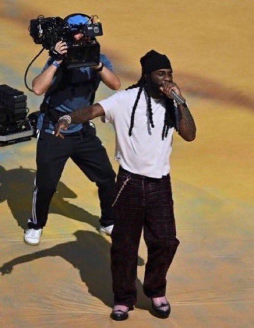 theowensblock's tweet photo. Burna Boy is the only African artist on the Spotify Global Daily Top Artist Chart.

He went down 1 spots to #110 [Peak #40] on August 19, 2026

He remains the longest running African artist on the chart, 354 days 🔥 https://t.co/pIPNLJCdjT
