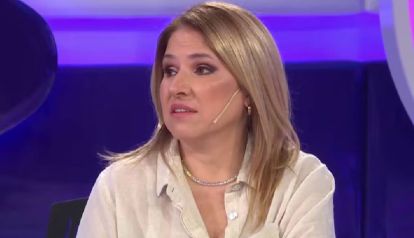 laubfal's tweet photo. ESCANDALO TOTAL: Fernanda Iglesias estalló contra Elba Marcovecchio: "ella filtró el video a los medios y es una mentirosa y tengo pruebas, Icardi, despedíla"

https://t.co/dMgIHUs6mW https://t.co/THm0hUBlp3