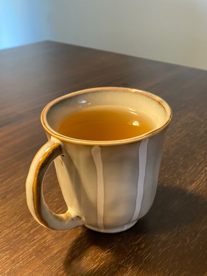 alexisbrou3's tweet photo. Just found my favorite mug after 10 mins of hiding under the couch cushions—small wins make my messy Sunday! https://t.co/yrq5onzI6j