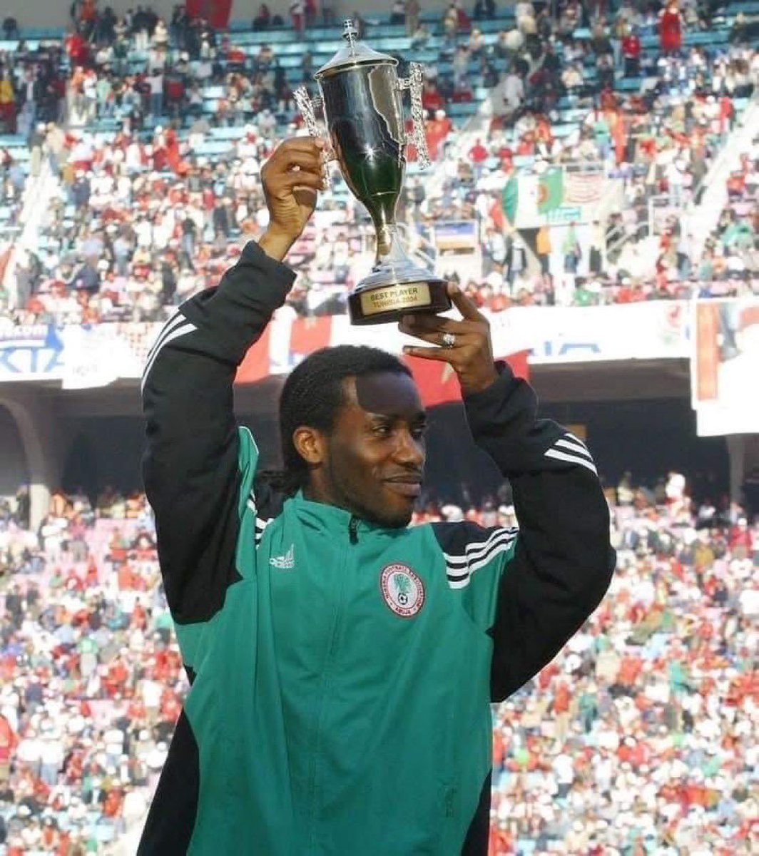 MessiFanAc's tweet photo. International MVP 

JayJay Okocha - 1

Cristiano Ronaldo - 0 https://t.co/gEaMZ1yu1P