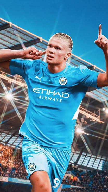 BarcaZoneHub's tweet photo. 🚨 💣 MAJOR BREAKING: Barcelona is monitoring Erling Haaland at Manchester City after buying Rodri! Laporta & Deco are aware of his 8-year contract but believe Rodri has completely influenced his interest. Sources close to Haaland confirm he prefers working with Flick over Enzo and Barça is his ultimate dream!