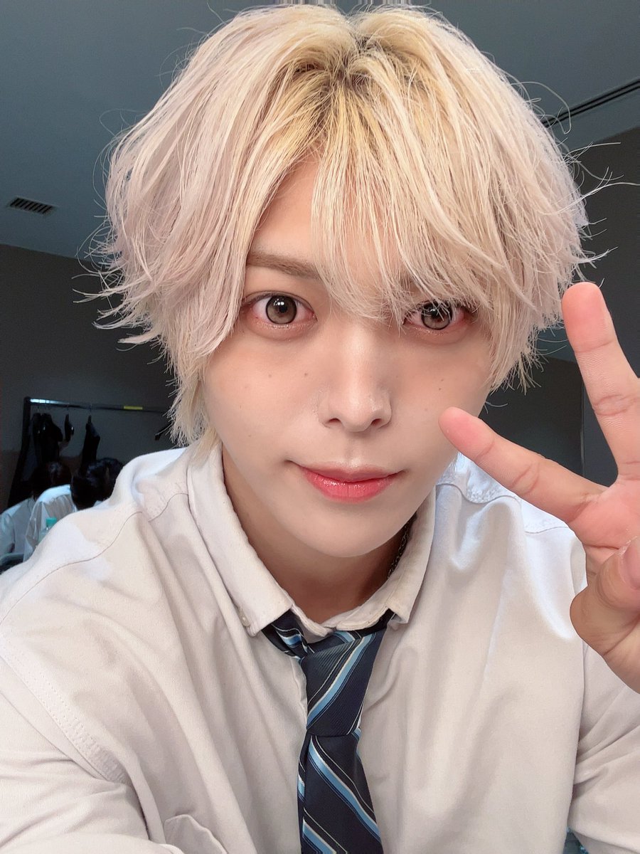 dol_kaito's tweet photo. 8/20 iONYX https://t.co/I2HLBKjHGl