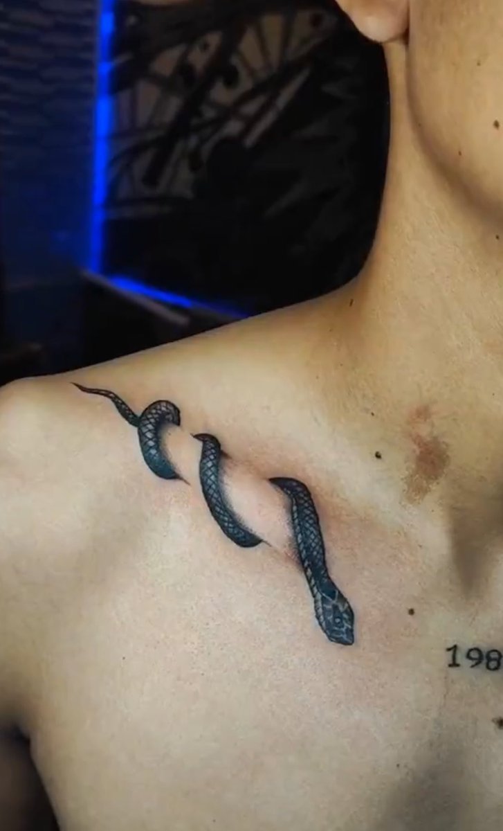 Carter_x95's tweet photo. Hey @grok, show what that tattoo would look like if the person gained weight. https://t.co/a1fMZsHbtL