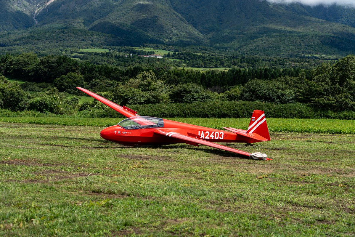 rits_soaring's tweet photo. ２回張慣熟飛行☑️
2回小野慣熟飛行　RD1☑️
明日は得点するように頑張ります
#久住山岳滑翔大会 https://t.co/XvTKfOmuWE