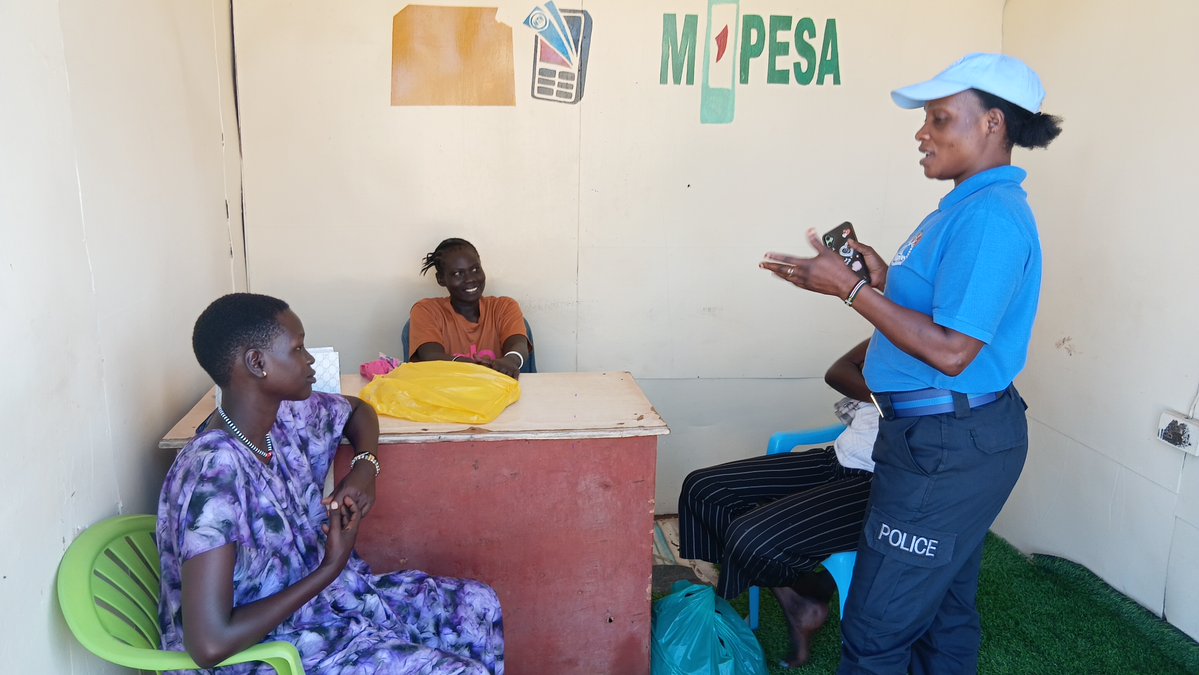 UNPOL's tweet photo. Supporting safer communities through @UNPOL at #UMMISS

Across 🇸🇸, UN Police are strengthening protection for survivors of #SGBV &amp; conflict-related sexual violence through community outreach, police mentoring, survivor-centred investigations &amp; stronger referral pathways. https://t.co/ecokKgxeUM