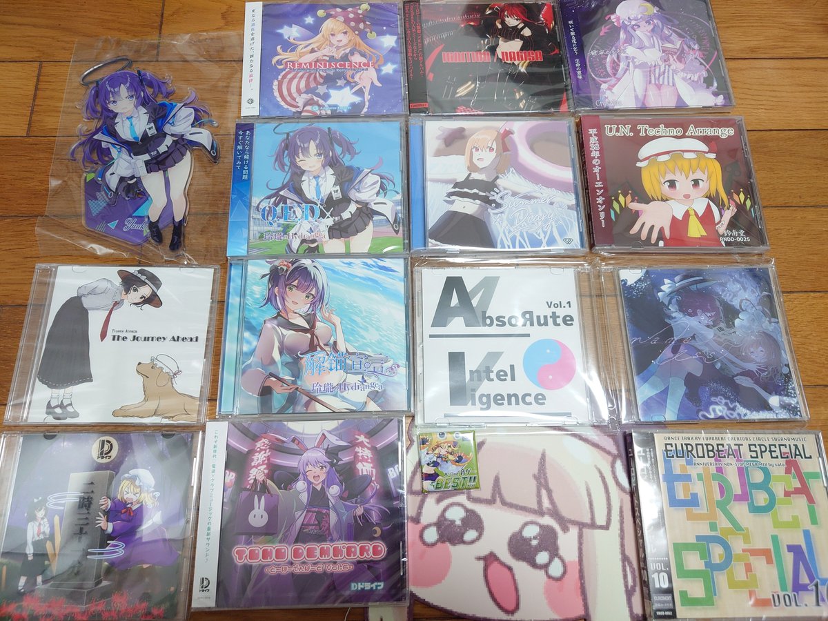 swsw378's tweet photo. 遅くなったけど夏コミの戦利品！ https://t.co/eeYtghYnUx