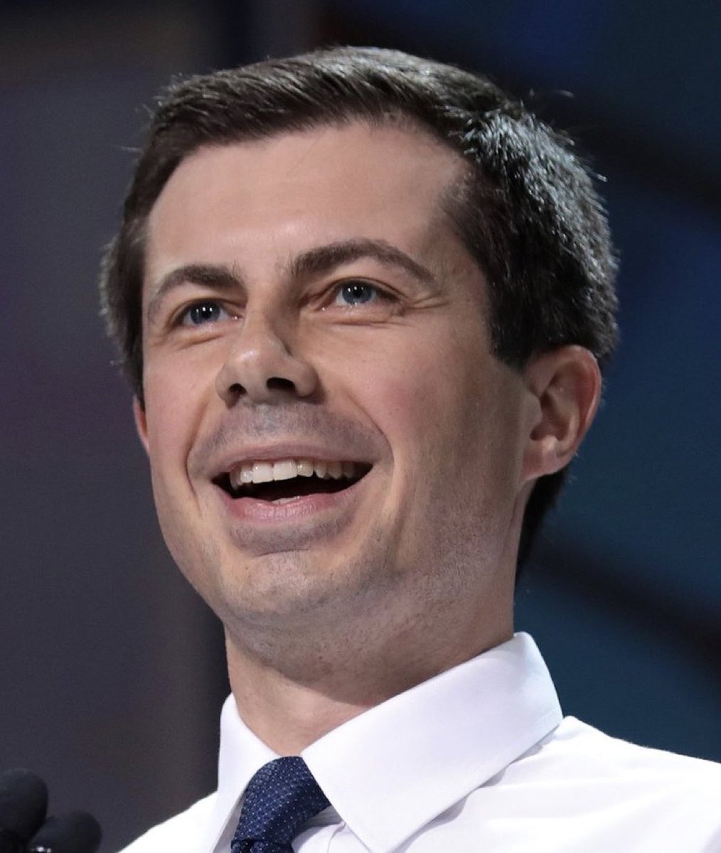 AZ_Brittney's tweet photo. New Poll: Buttigieg Leads 2028 by 5 🔥

Pete Buttigieg tops both JD Vance and Marco Rubio 49%-44% in new Emerson survey! 

Pete For President 2028 💯 https://t.co/fpfe9zmCgi