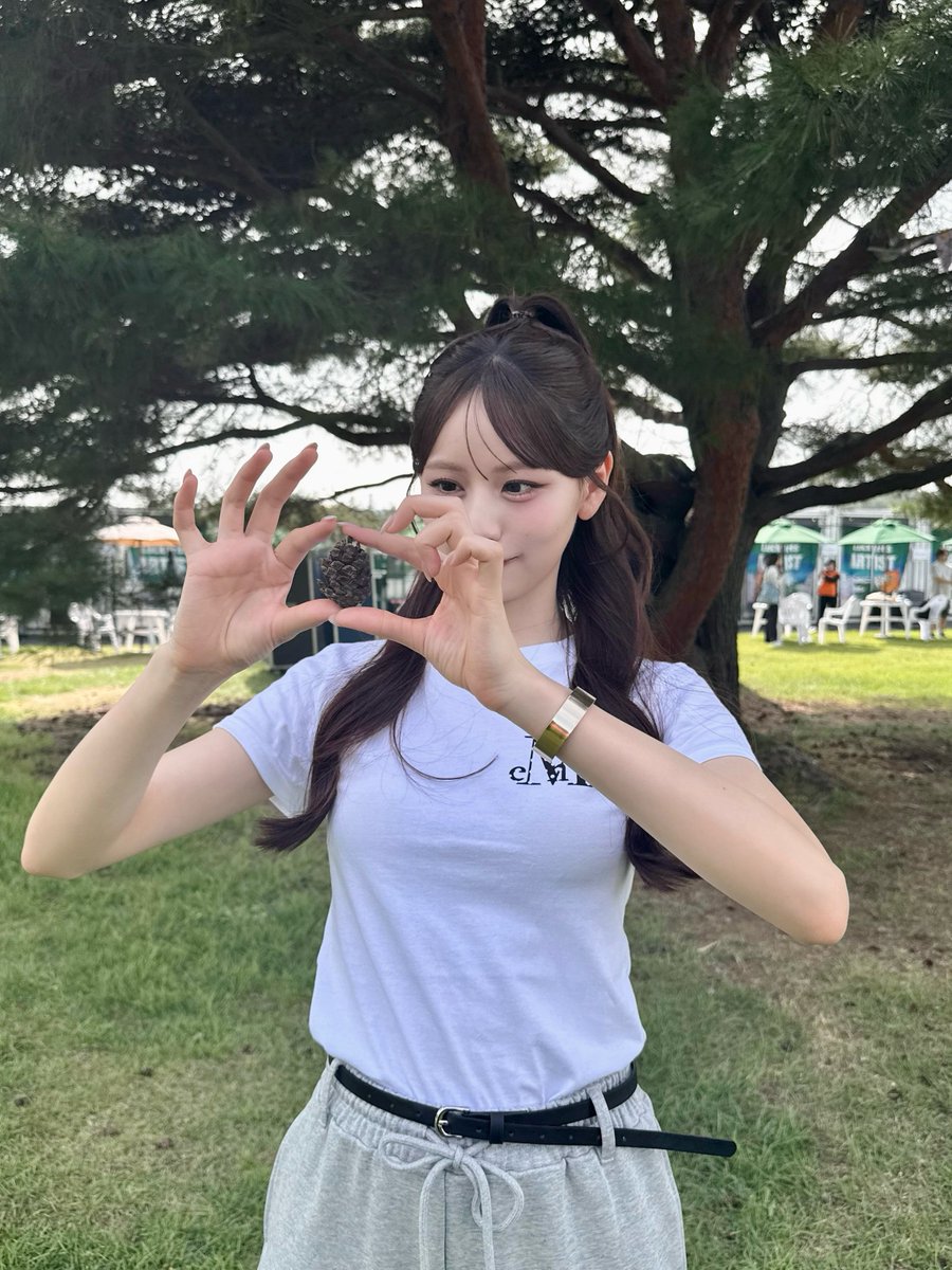 iS2kotomi's tweet photo. 바부...😭😭😭😭😭😭 https://t.co/80MuVZ8Zg6