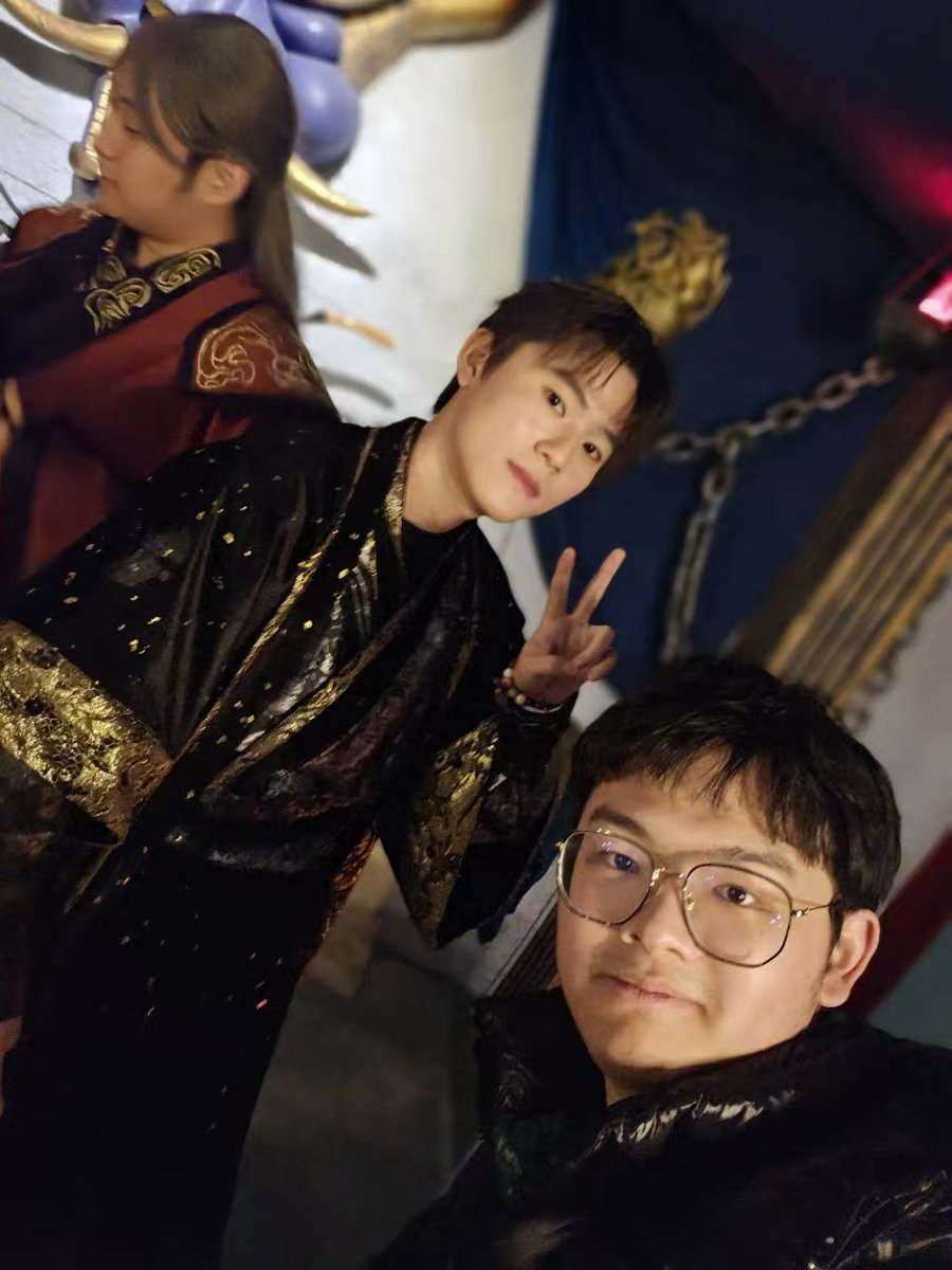 PRINCECHUNIC's tweet photo. Just escaped a 60-min "Phantom Manor" escape room—solved all puzzles 5 mins early! That secret room twist had my team screaming. Who’s next to take the crown https://t.co/NtU3JFpfdW
