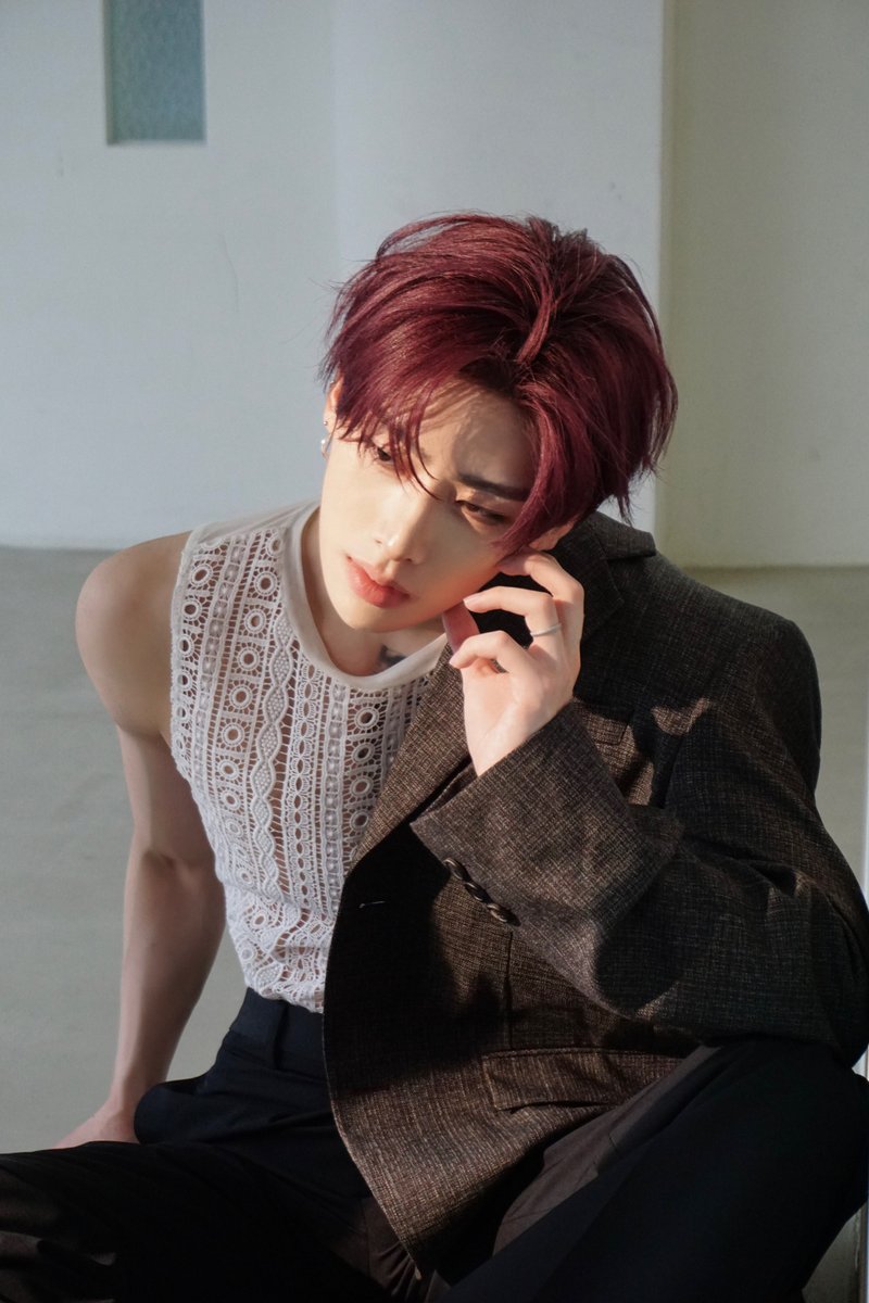 RICKYGLOBAL_'s tweet photo. [📷] 260820 — Weverse Update with #RICKY 

Bonjour

🔗 https://t.co/SVCnSlvTeM

#리키 #沈泉锐 #リッキー #AND2BLE #앤더블 https://t.co/7fzmgznGfg