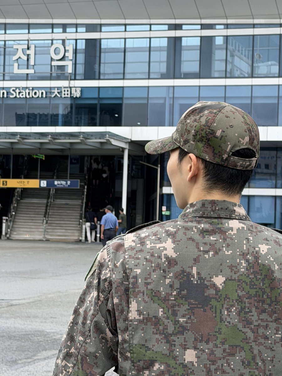 lang191818's tweet photo. 🥺🧡 https://t.co/veqNtaLICB