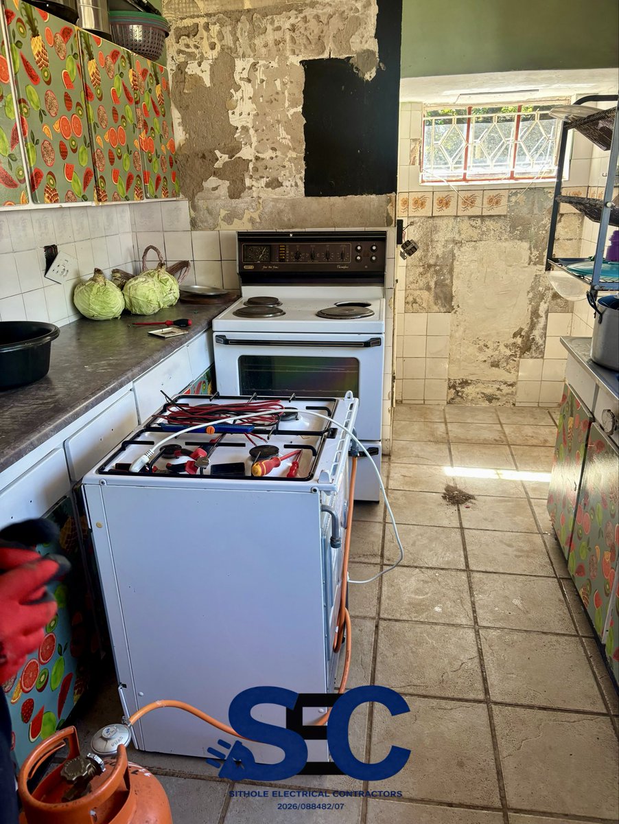 sitholeelectric's tweet photo. Today’s job: converting an electrical stove setup to accommodate a gas stove. 🔧

No job is too small for SEC! ⚡ https://t.co/onzrT1pJsq