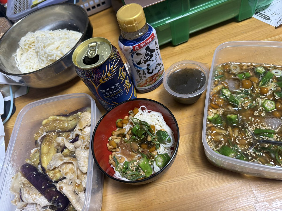 __tenchan_'s tweet photo. ずっと韓国いる間に日本帰ったら何食べようか考えてた結果めっちゃ日本の夏感じた

ネバネバ系のご飯どぅあ〜いすき♡
基本なんでも韓国で揃うけど

蜂蜜梅干し、もずく酢とか無い(と思う) https://t.co/RkmBLgR9Yj